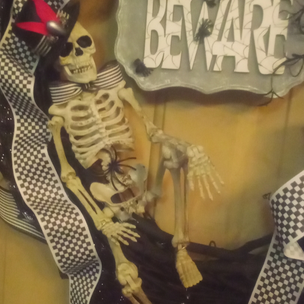 homemade Halloween wreath